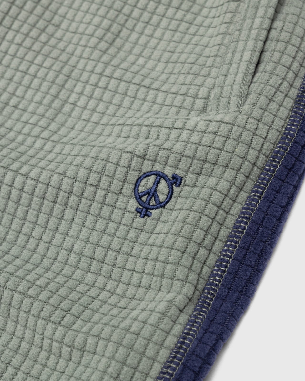Grid Fleece Shorts
